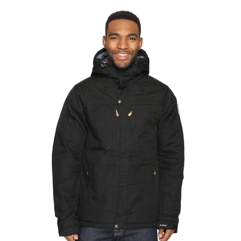 Chaqueta Logo Skodso Padded FJALL RAVEN en Color Negro