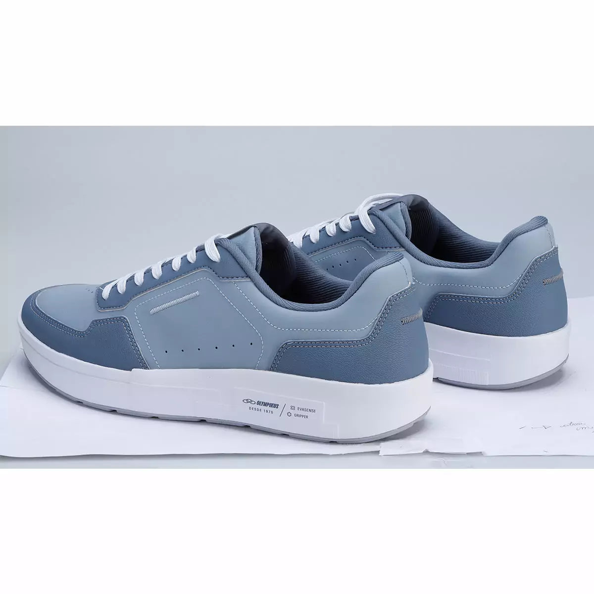 Tenis VERSA Olympikus