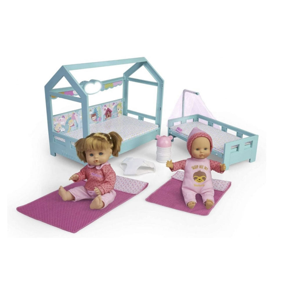 Muñeca Famosa Hermanitas a la Cama